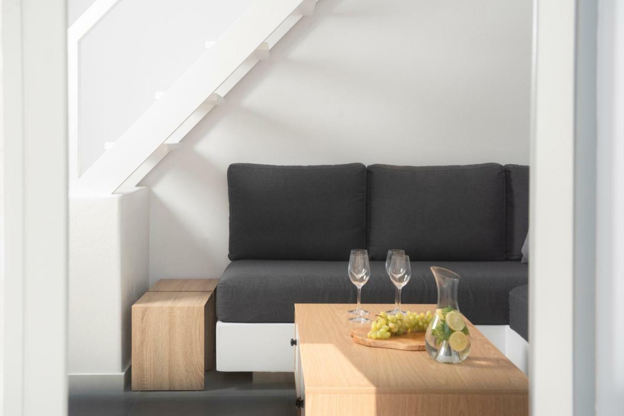 White Orchid Luxury Suites Месарія Екстер'єр фото