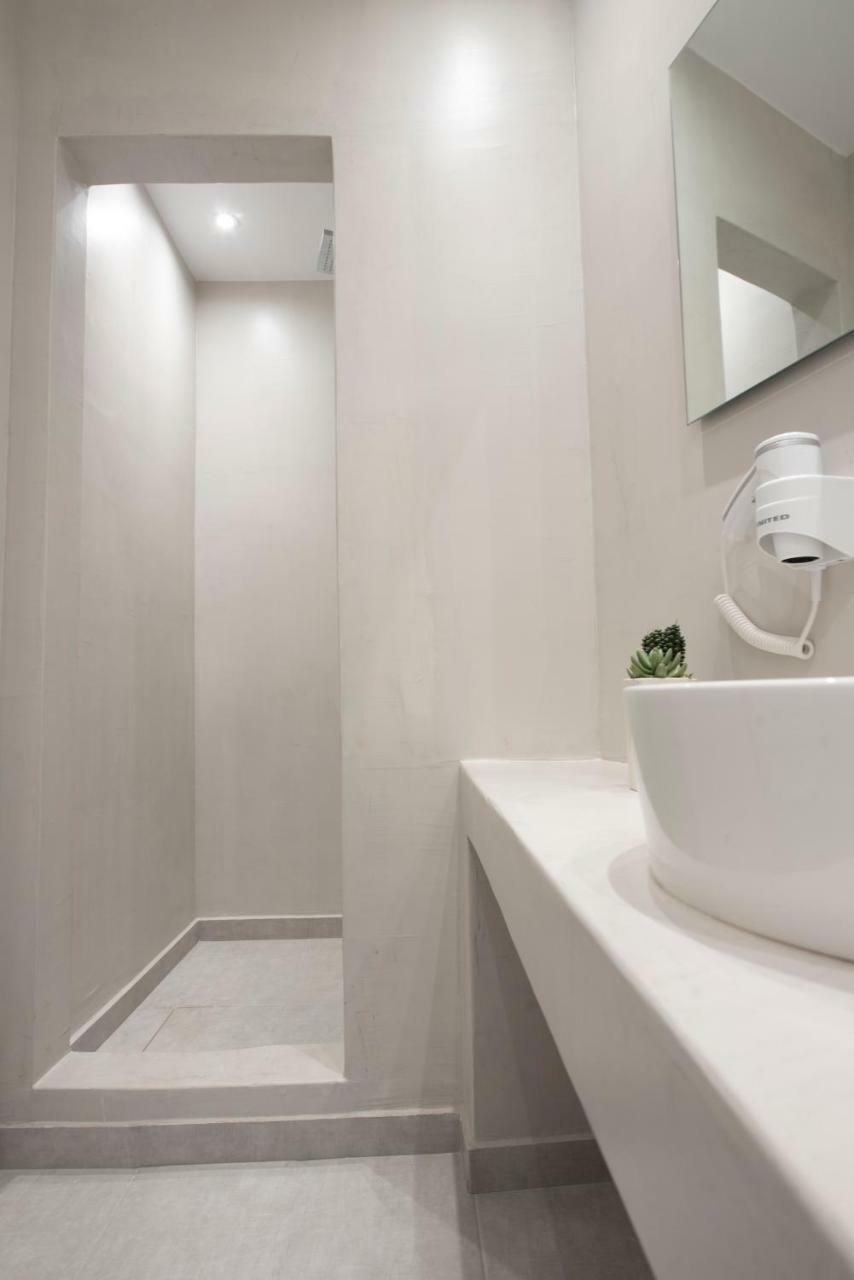 White Orchid Luxury Suites Месарія Екстер'єр фото