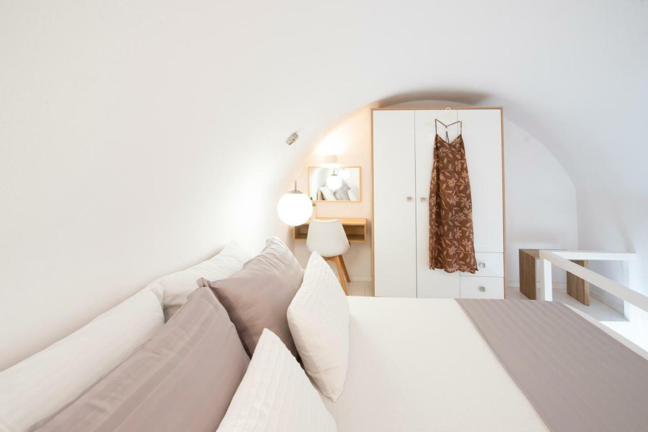 White Orchid Luxury Suites Месарія Екстер'єр фото