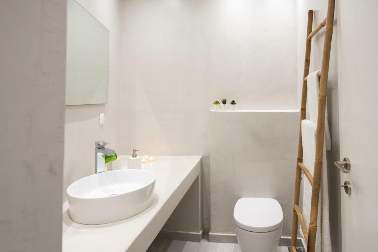 White Orchid Luxury Suites Месарія Екстер'єр фото
